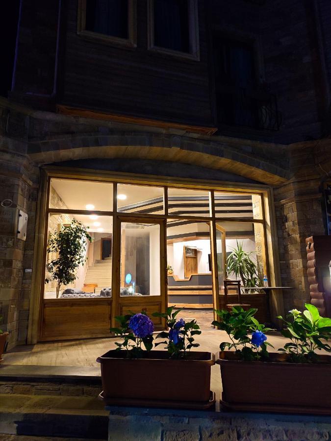 Imroz Adali'S Hotel Exteriér fotografie
